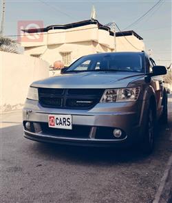 دودج جورني